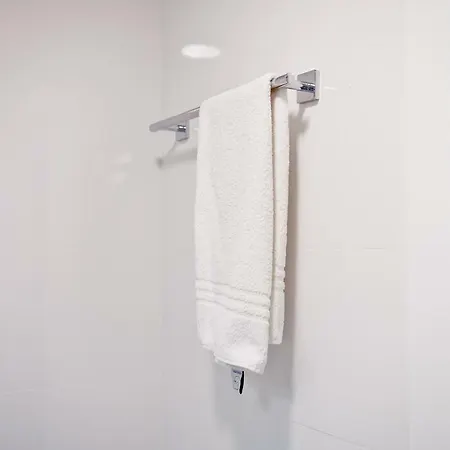 Chlodna Near To Center Apartment