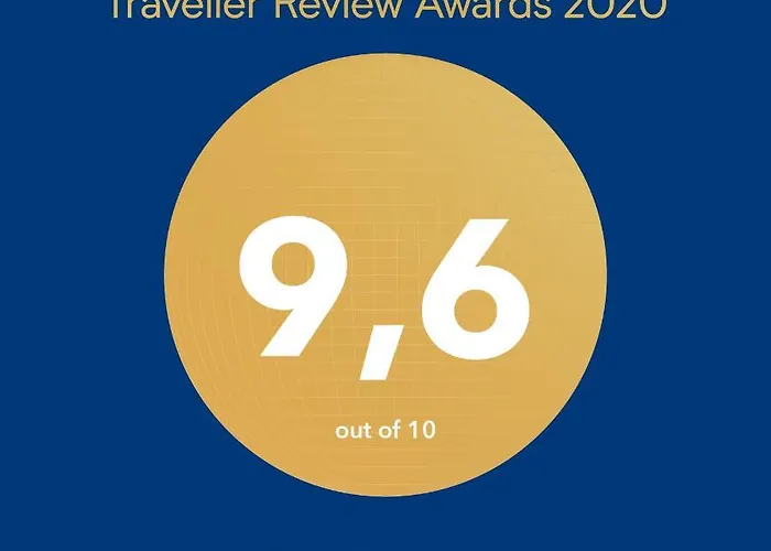 Chlodna Near To Center Apartman *